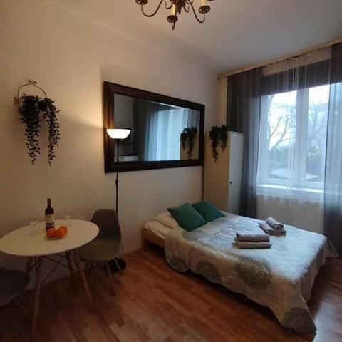 Your Trip Apartment Краков Экстерьер фото
